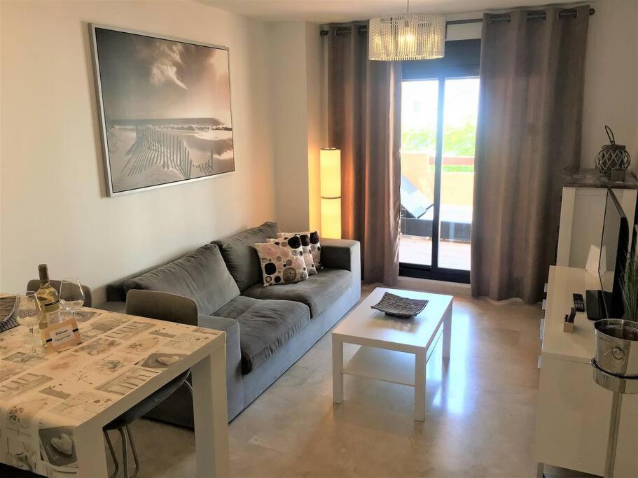 Modern 1 Bedroom Apartment, In La Cala De Mijas Εξωτερικό φωτογραφία